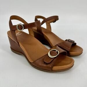Dansko Arielle Wedge Sandals Womens EU 38 US 7.5-8 Brown Tan Leather Ankle Strap